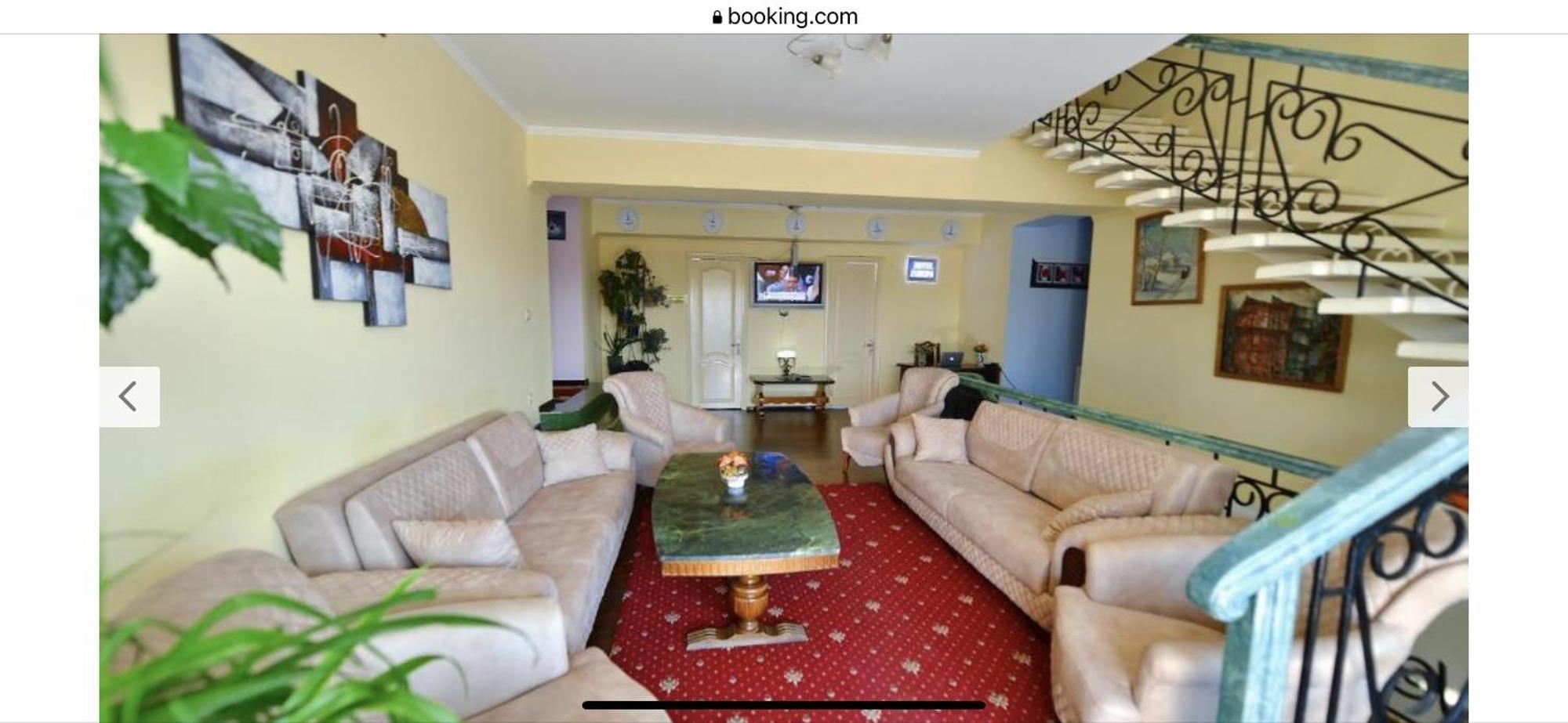 Europa Hotel-Koetaisi Buitenkant foto